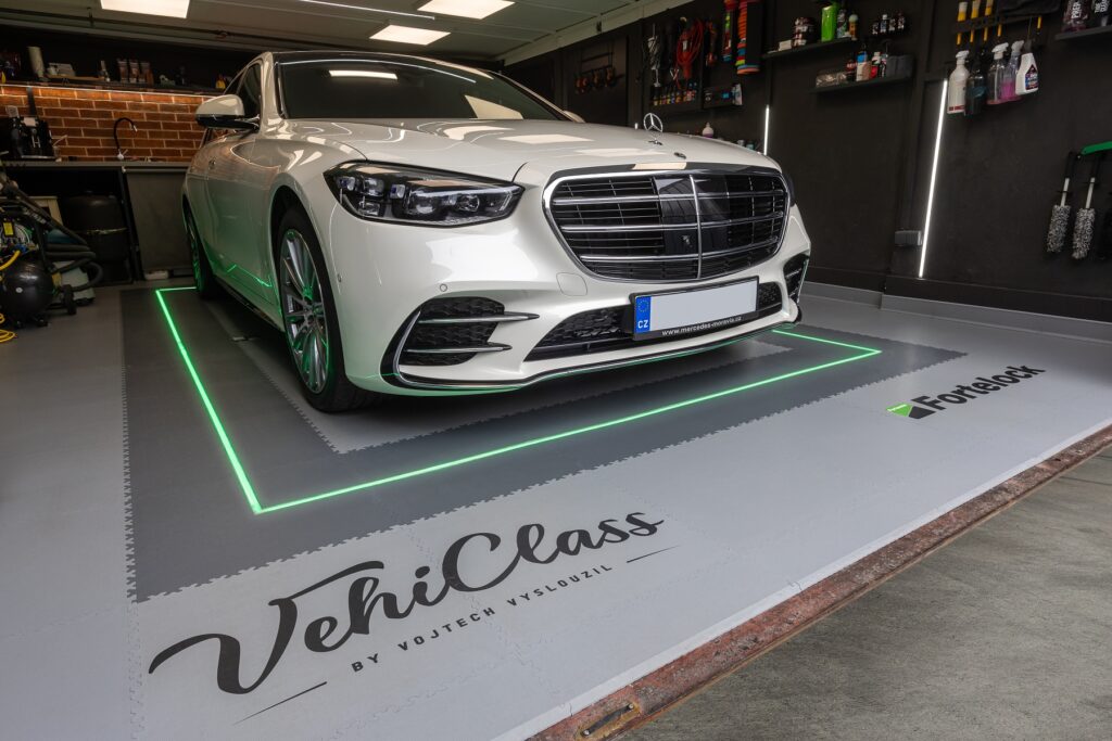 Vehiclass detailing workshop, Czech Republic